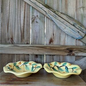 2 Vintage Gail Pittman Large Yellow Acorn Scalloped Rim Serving Bowls 10.5”